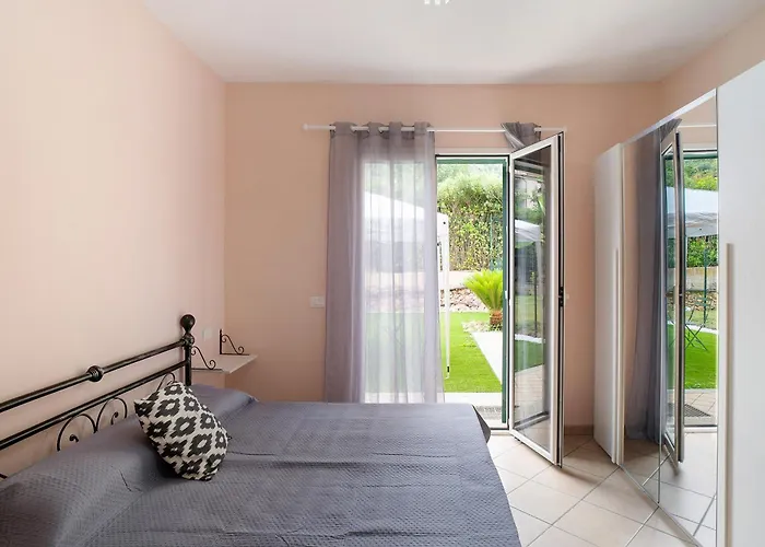 Villa Il Frutteto 49 *