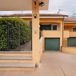 Il Frutteto 49 *